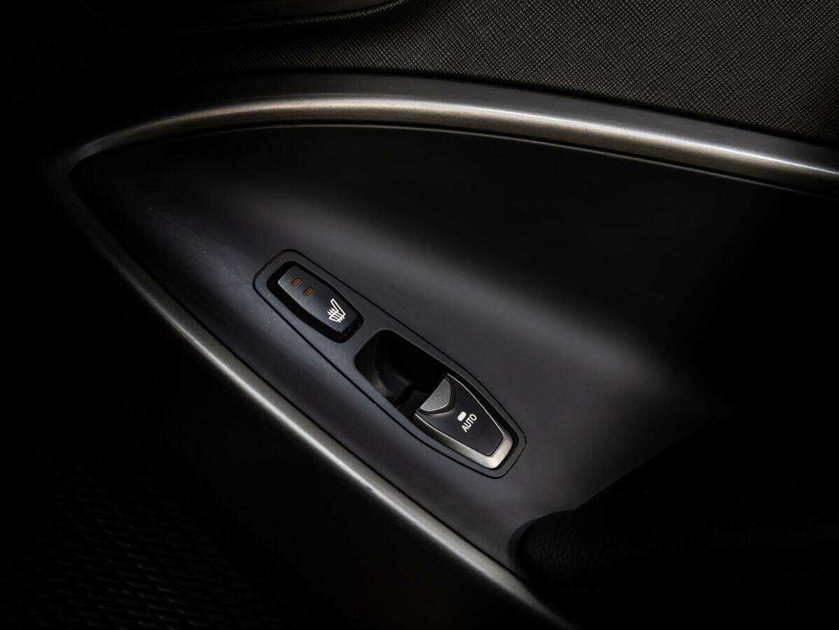 Hyundai Santa Fe 2013 года с пробегом. Фото: #15