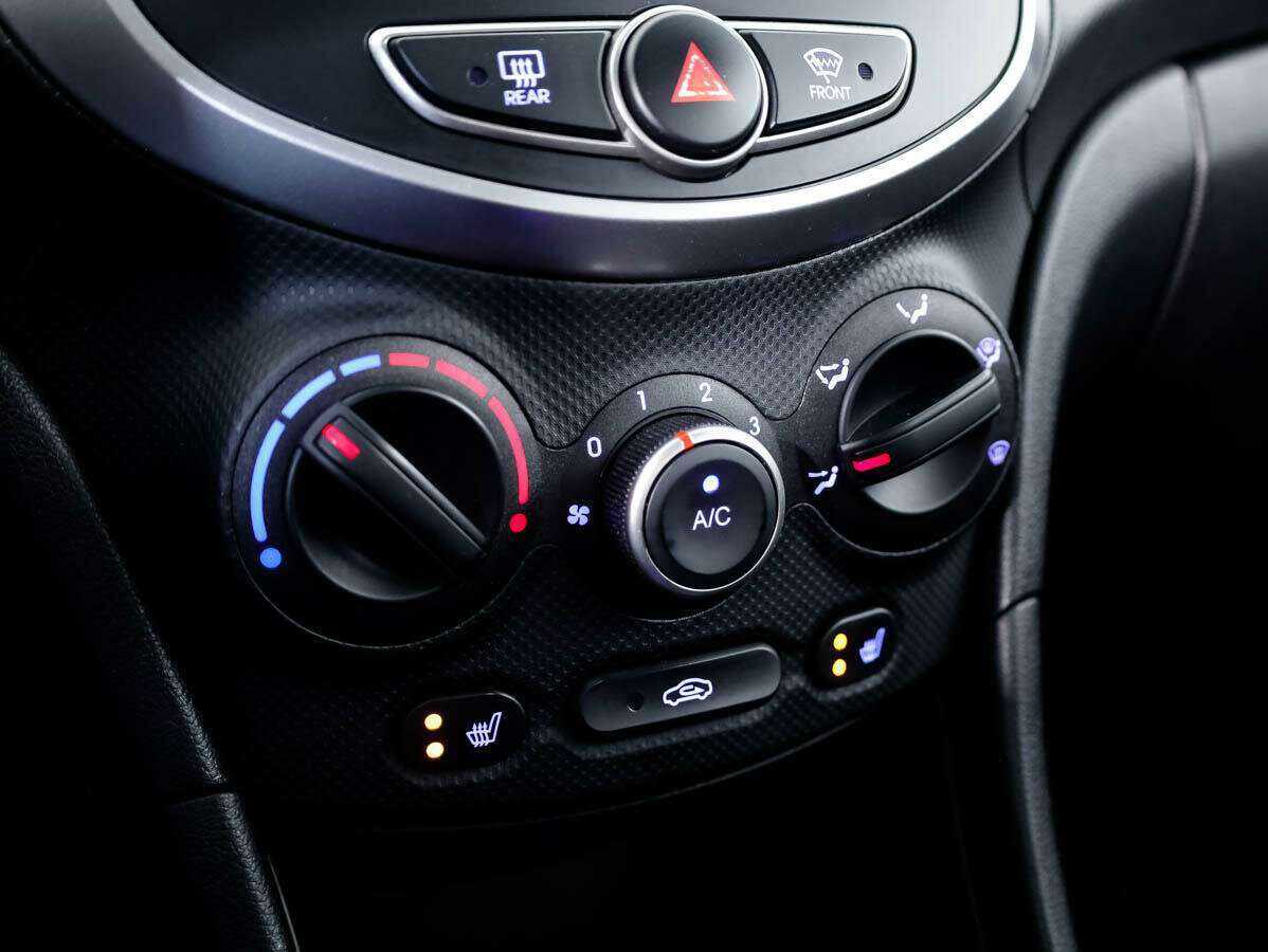 Hyundai Solaris 2015 года с пробегом. Фото: #15