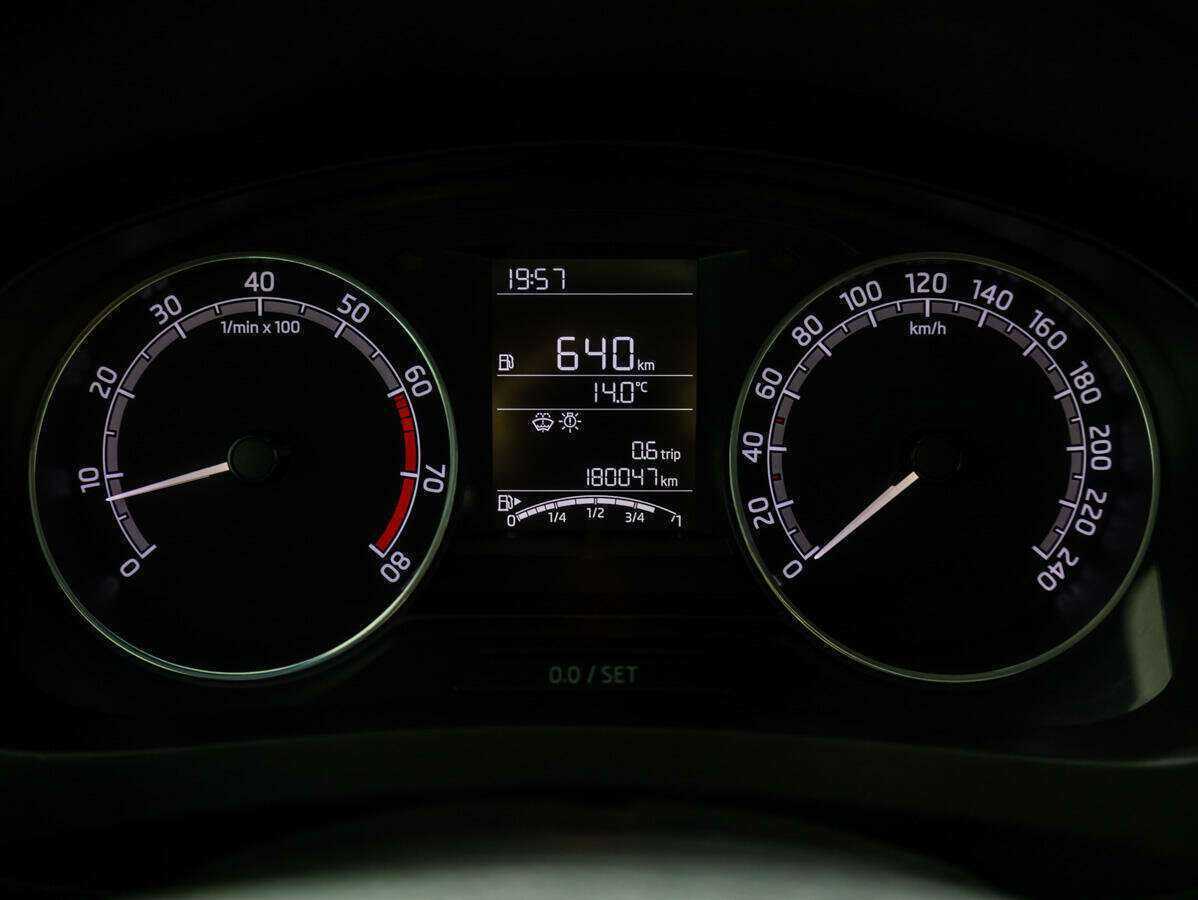 Skoda Rapid 2018 года с пробегом. Фото: #13