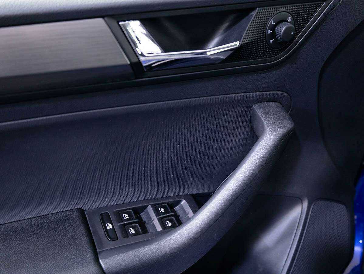Skoda Rapid 2017 года с пробегом. Фото: #12