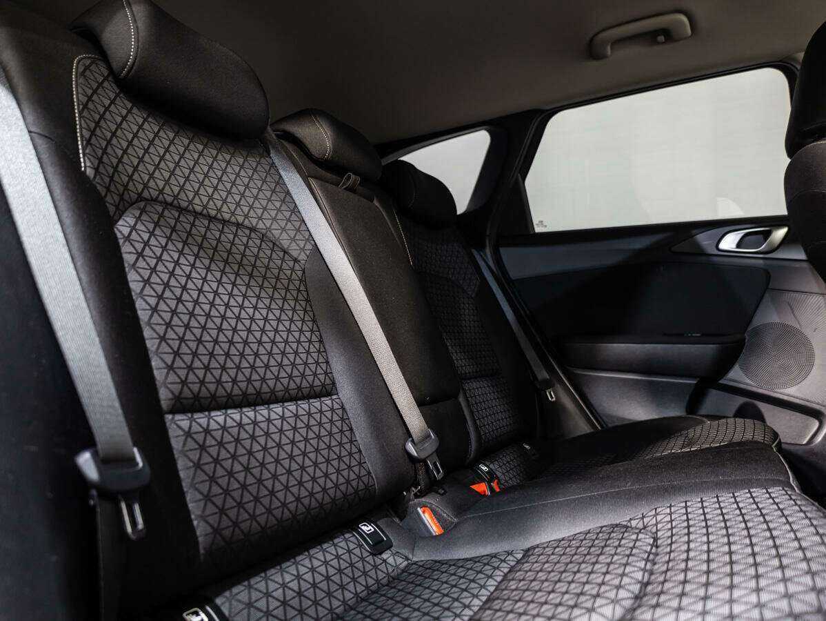 Kia Ceed 2020 года с пробегом. Фото: #11