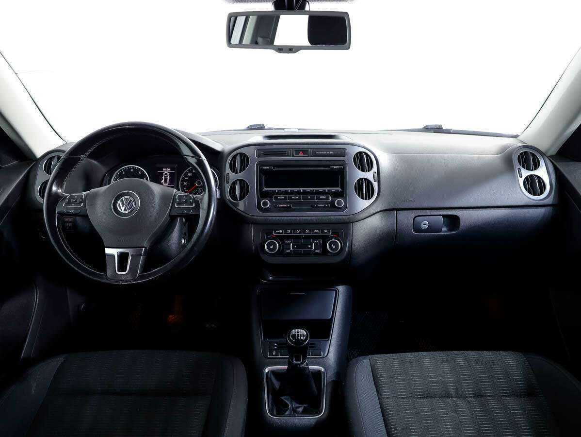 Volkswagen Tiguan 2012 года с пробегом. Фото: #8