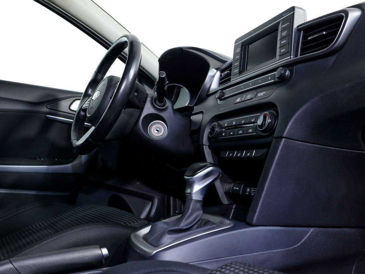Kia Ceed 2019 года с пробегом. Фото: #17