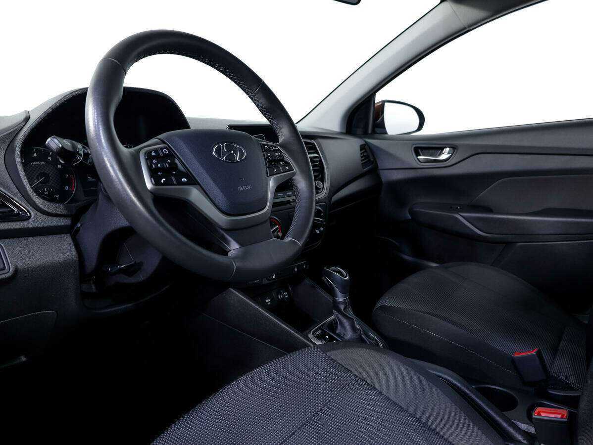 Hyundai Solaris 2021 года с пробегом. Фото: #10