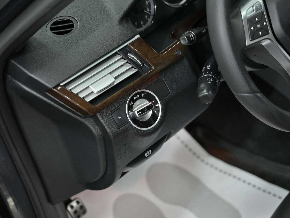 Mercedes-Benz E-Класс 2012 года с пробегом. Фото: #8