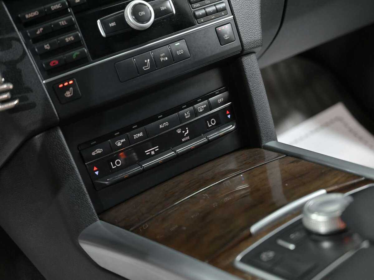 Mercedes-Benz E-Класс 2012 года с пробегом. Фото: #12