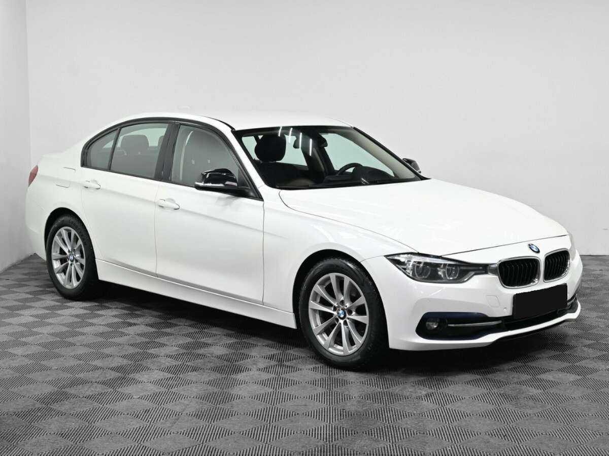 BMW 3 серии 2016 года с пробегом. Фото: #2