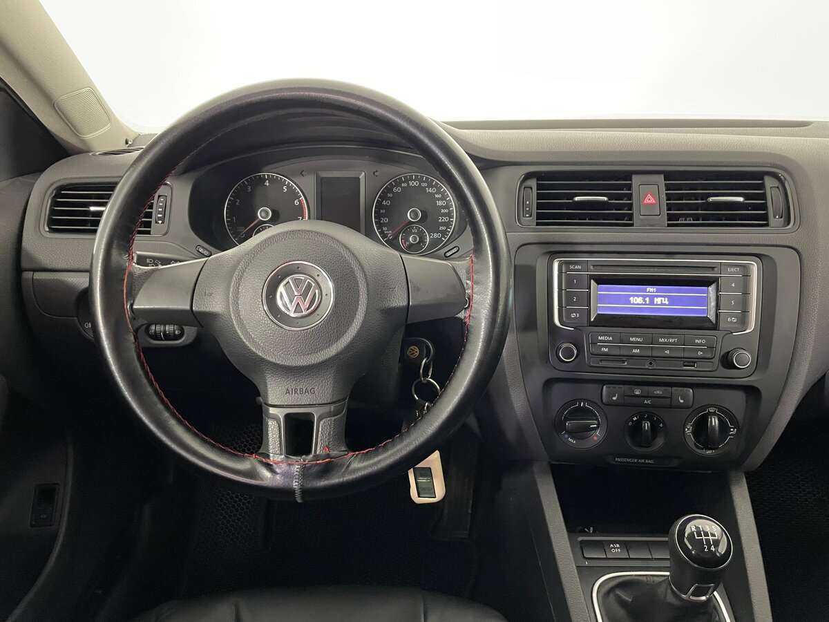 Volkswagen Jetta 2014 года с пробегом. Фото: #9