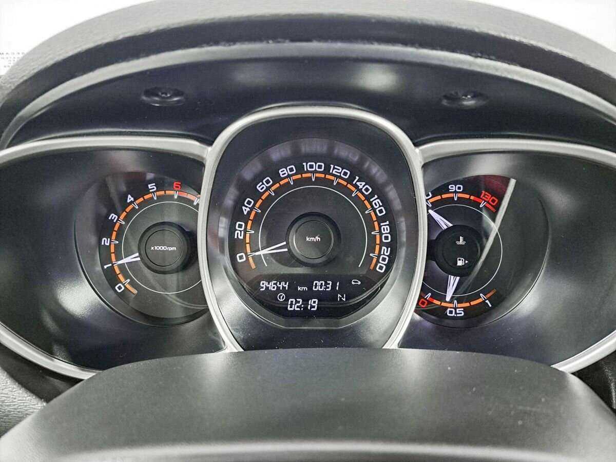 Lada (ВАЗ) Vesta 2017 года с пробегом. Фото: #10