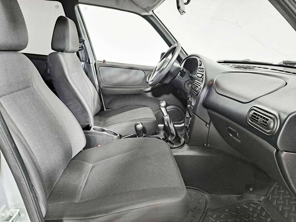 Chevrolet Niva 2013 года с пробегом. Фото: #8
