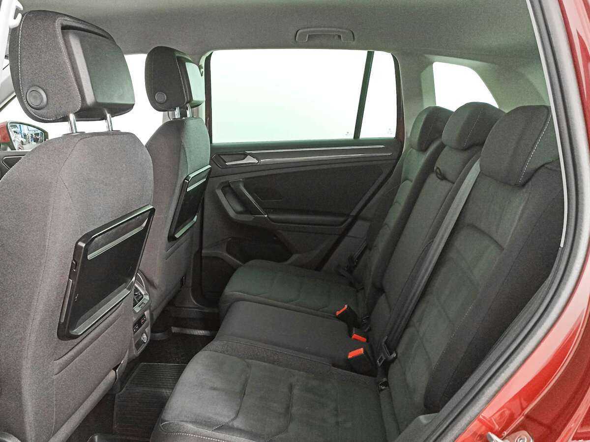 Volkswagen Tiguan 2017 года с пробегом. Фото: #9