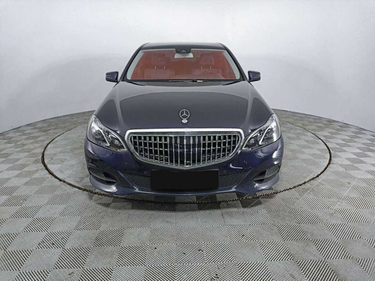 Mercedes-Benz E-Класс 2013 года с пробегом. Фото: #1