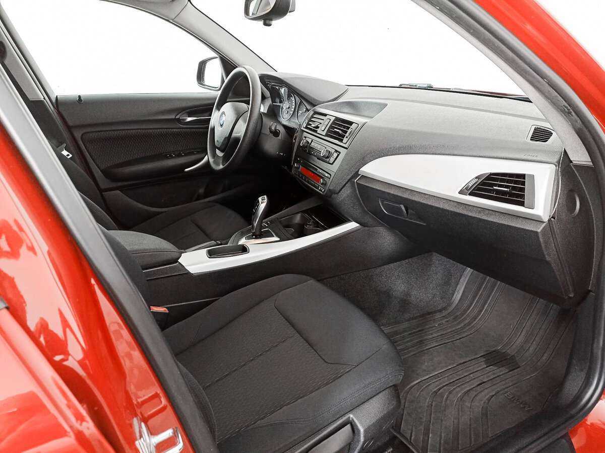 BMW 1 серии 2012 года с пробегом. Фото: #6