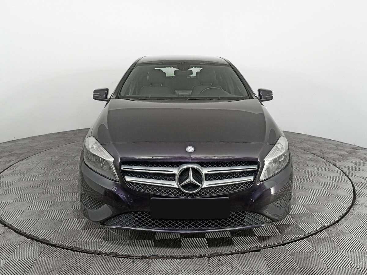 Mercedes-Benz A-Класс 2014 года с пробегом. Фото: #1