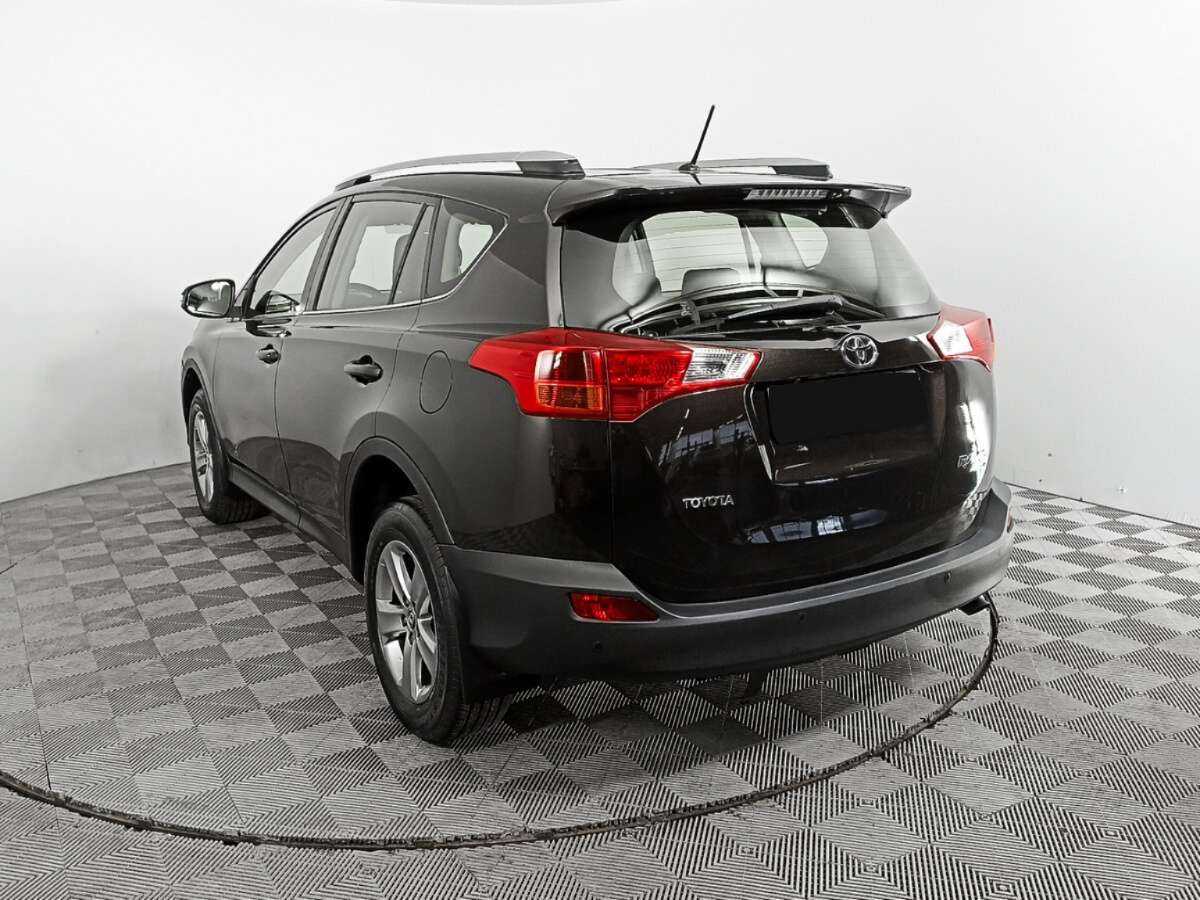 Toyota RAV4 2014 года с пробегом. Фото: #6