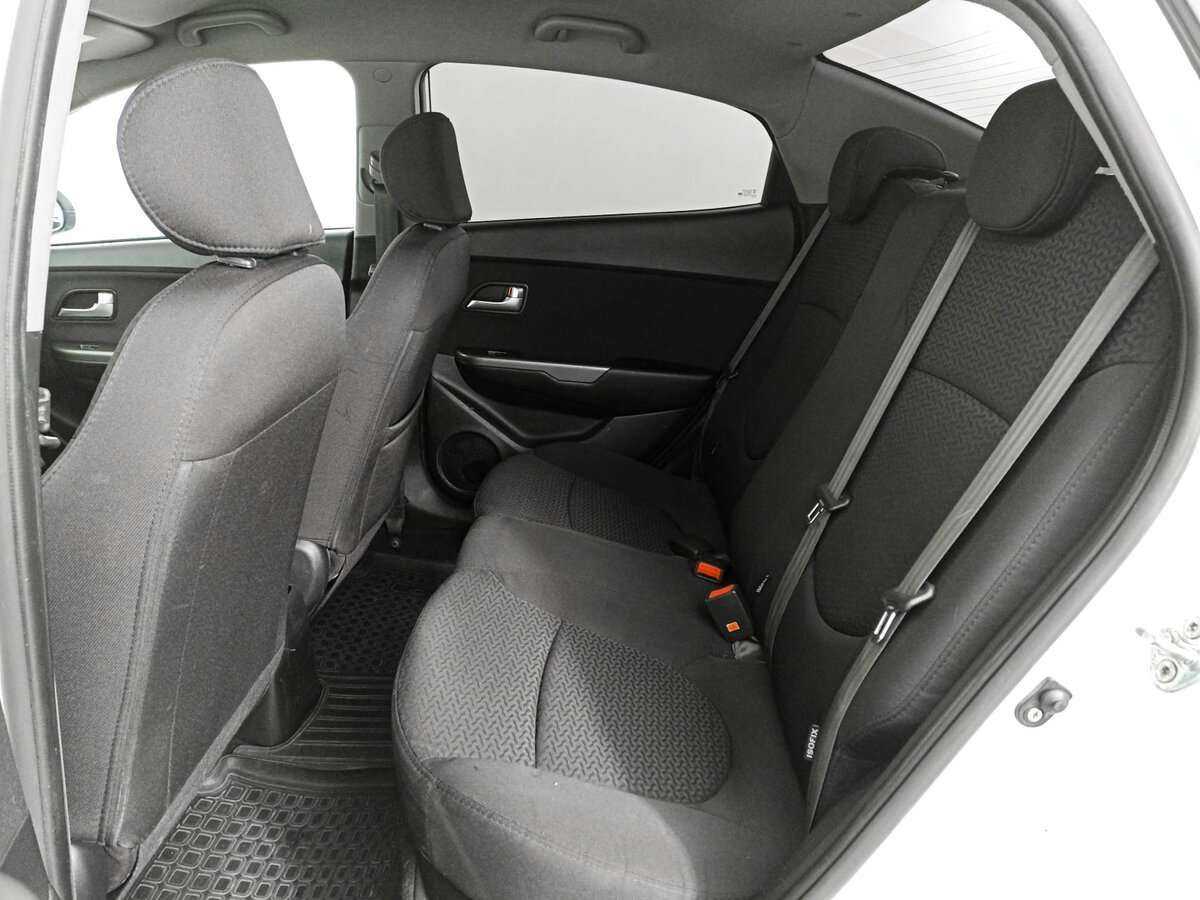 Kia Rio 2014 года с пробегом. Фото: #11