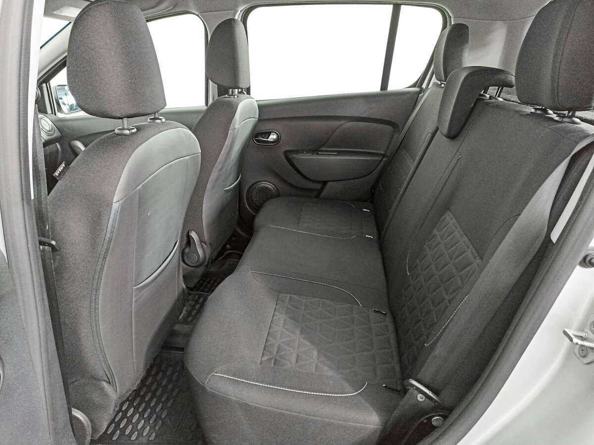 Renault Sandero 2017 года с пробегом. Фото: #9