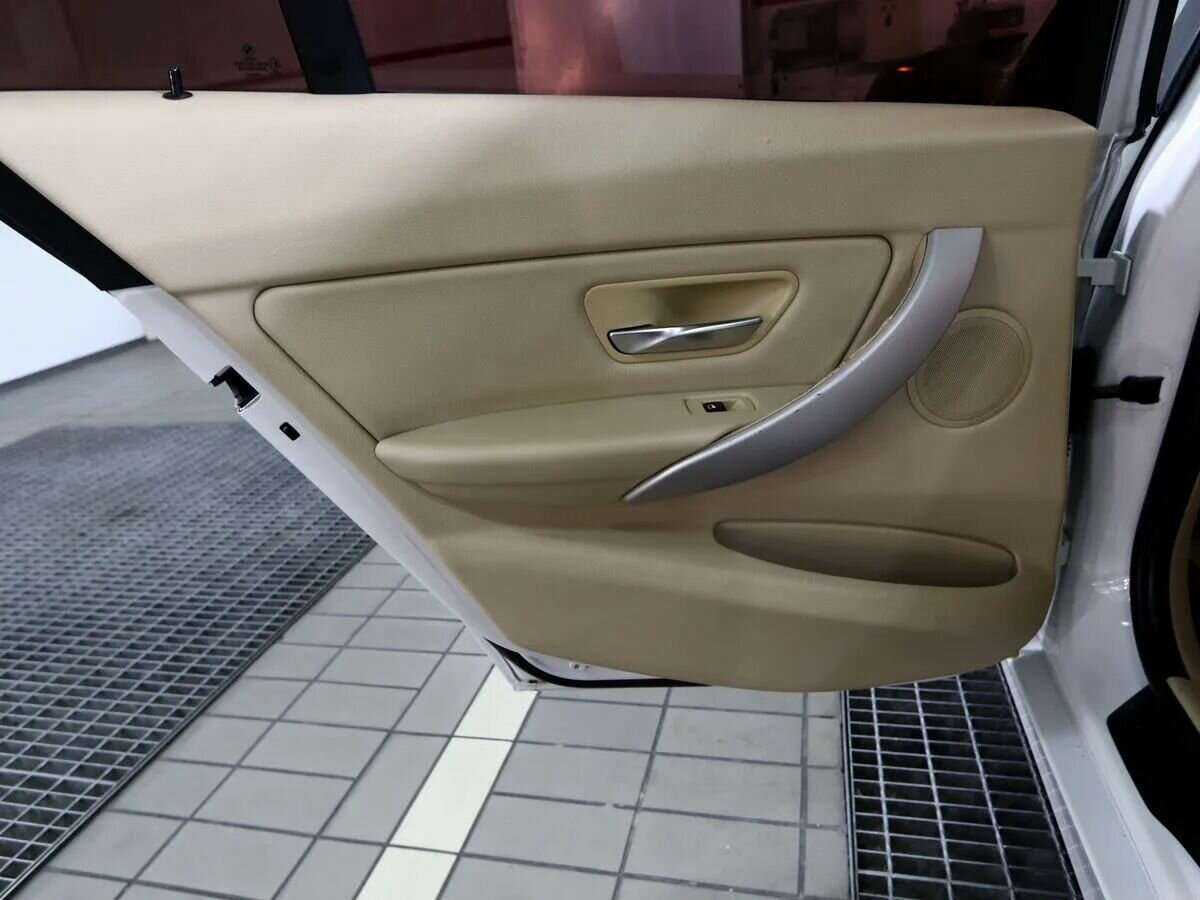 BMW 3 серии 2014 года с пробегом. Фото: #10