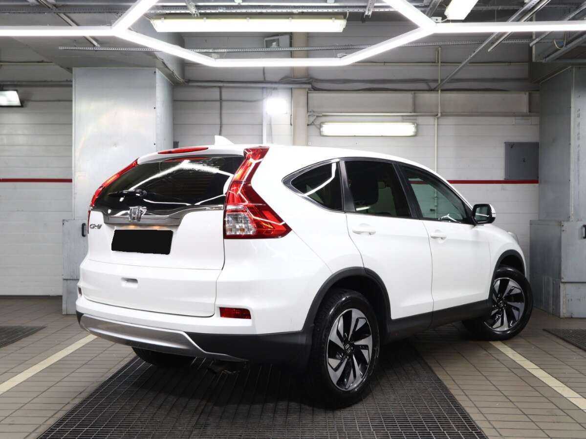 Honda CR-V 2015 года с пробегом. Фото: #1
