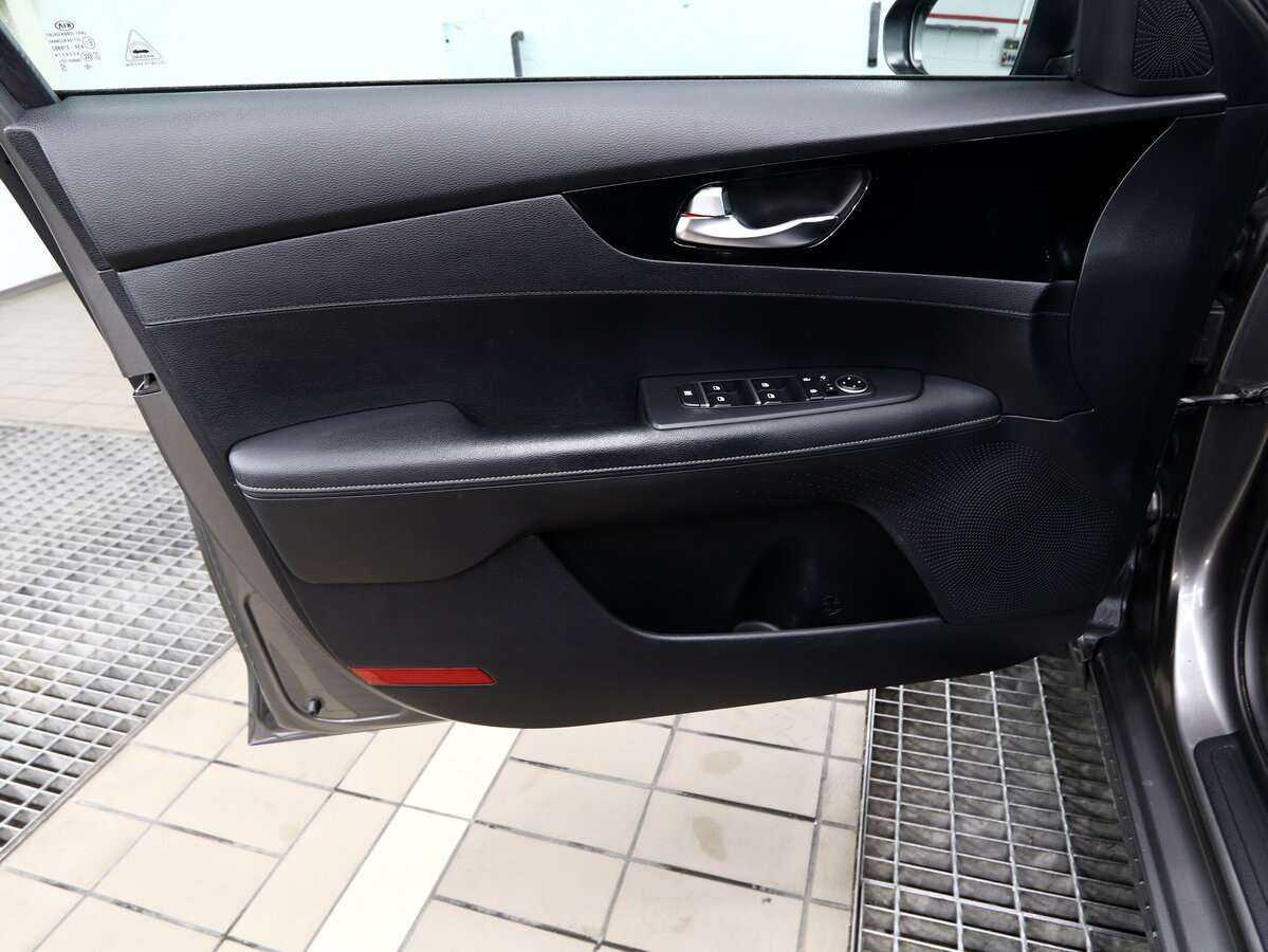 Kia Cerato 2020 года с пробегом. Фото: #6