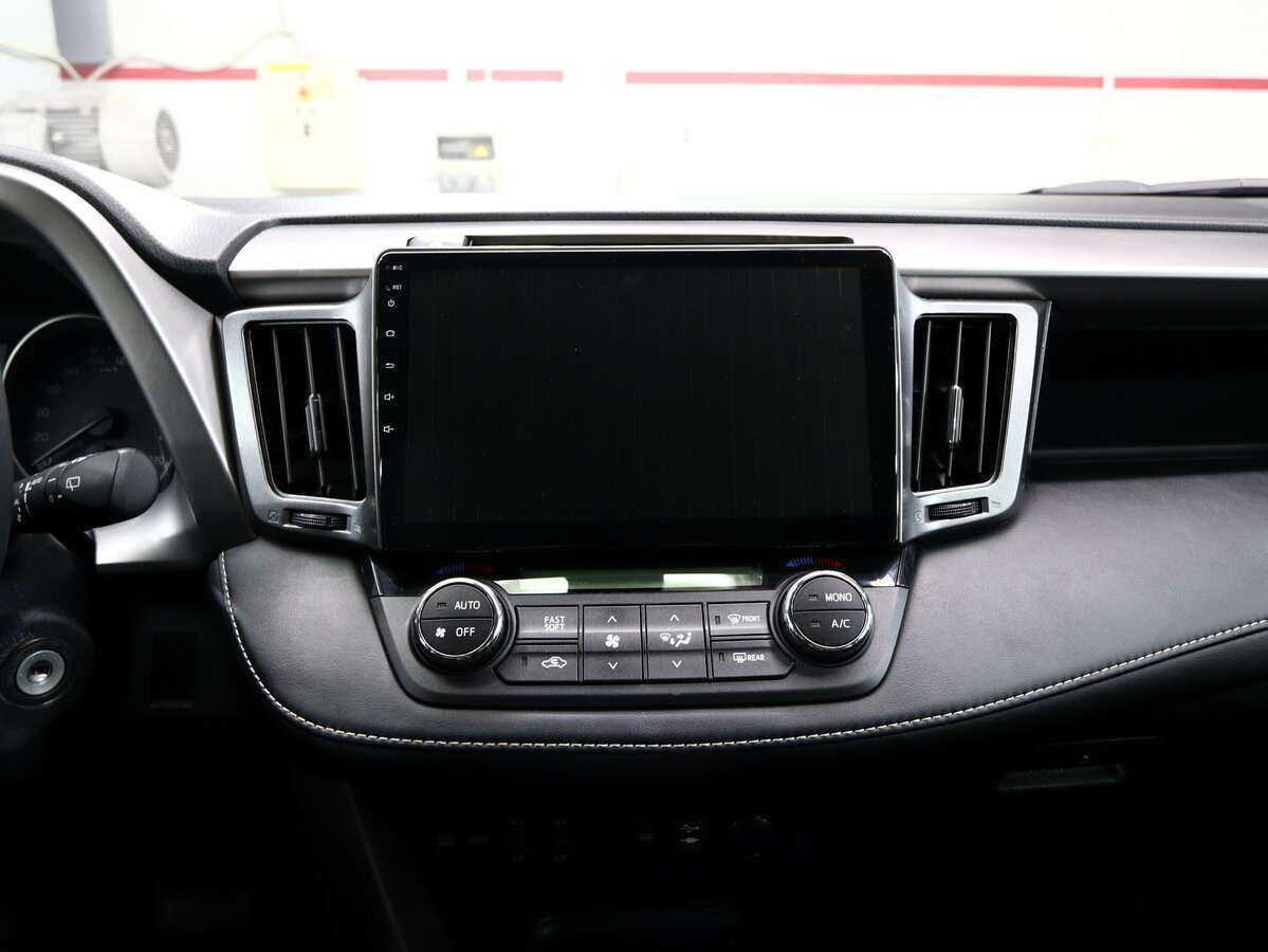 Toyota RAV4 2017 года с пробегом. Фото: #16