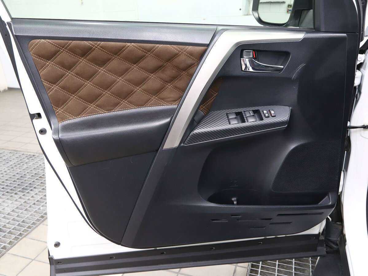 Toyota RAV4 2014 года с пробегом. Фото: #17