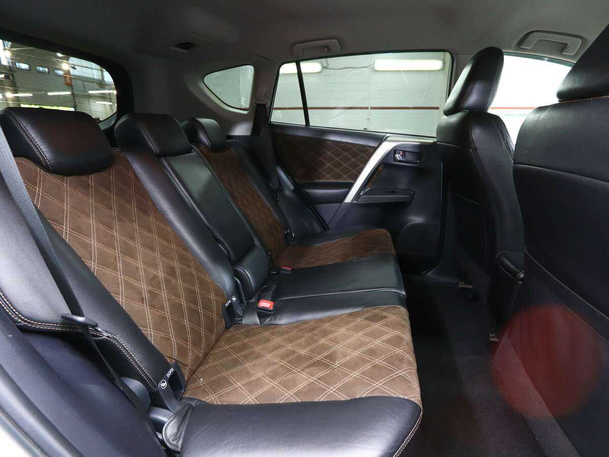 Toyota RAV4 2014 года с пробегом. Фото: #19