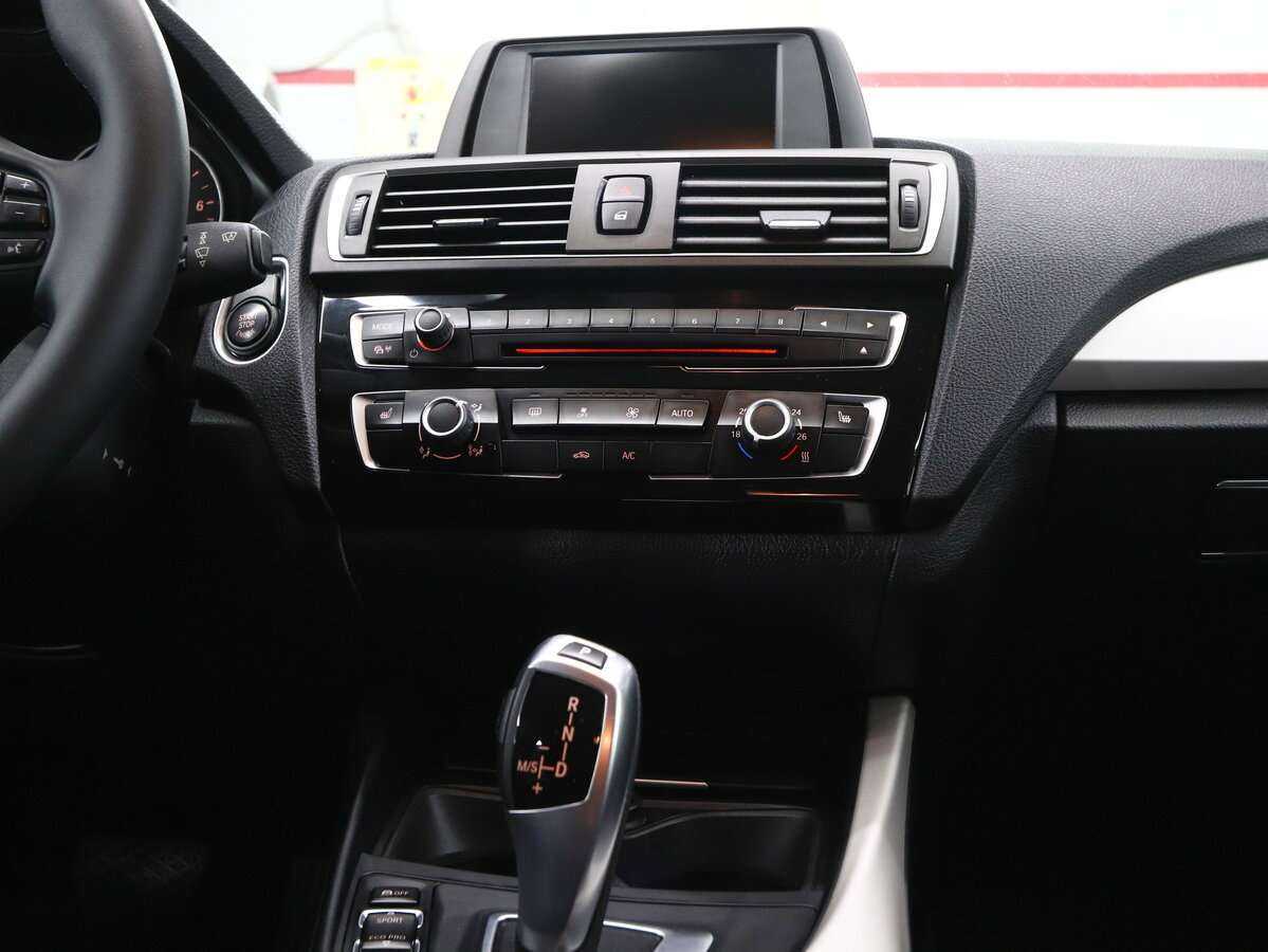 BMW 1 серии 2016 года с пробегом. Фото: #19