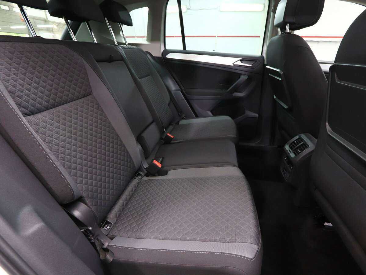 Volkswagen Tiguan 2018 года с пробегом. Фото: #13