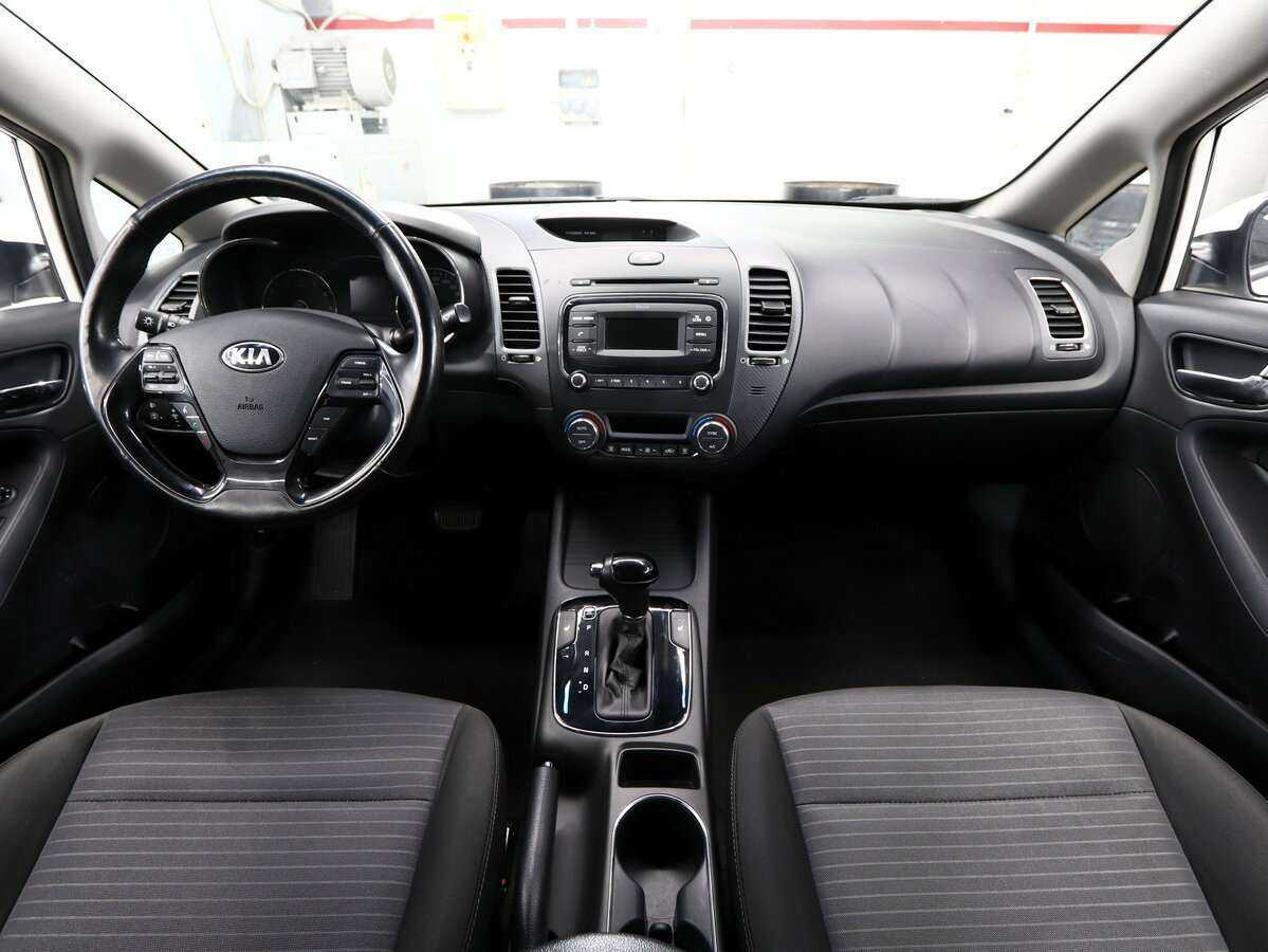 Kia Cerato 2018 года с пробегом. Фото: #9