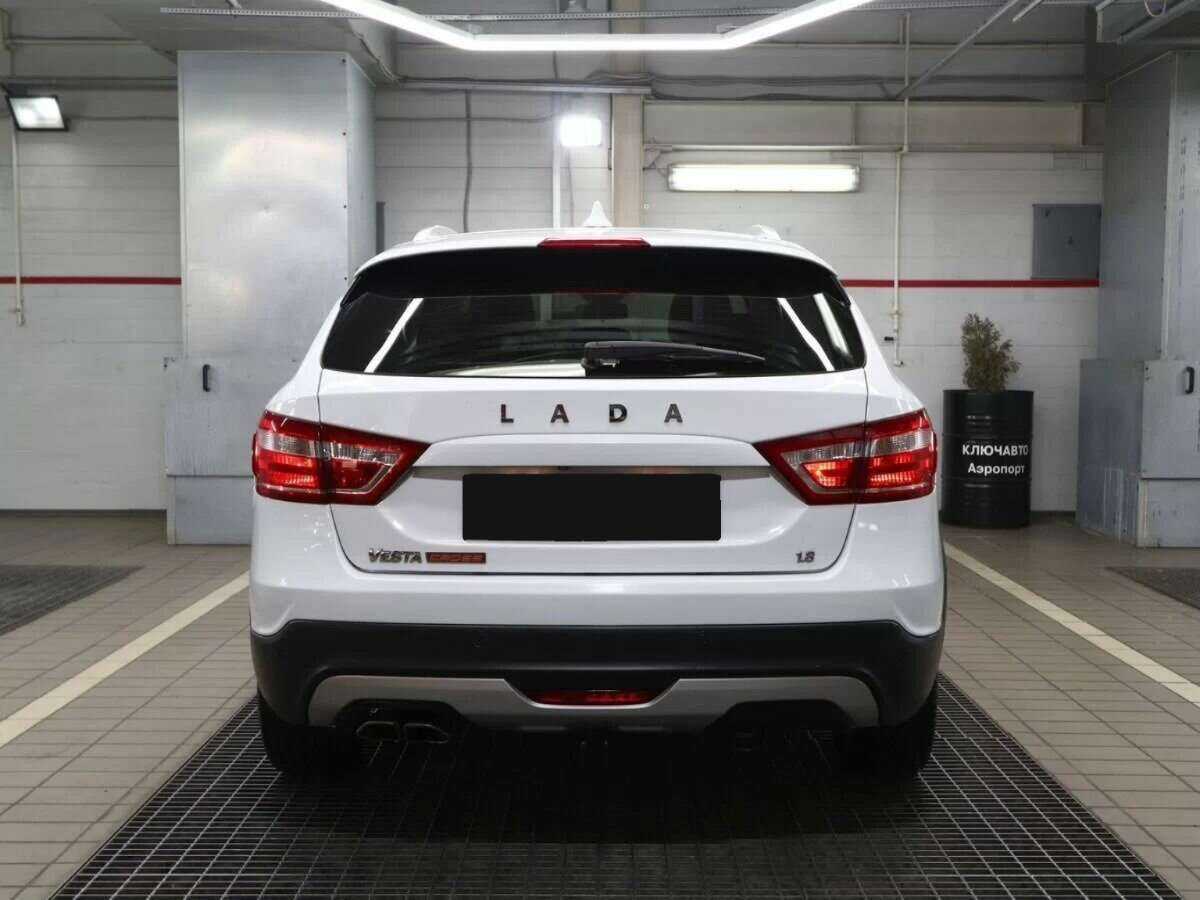 Lada (ВАЗ) Vesta 2018 года с пробегом. Фото: #3