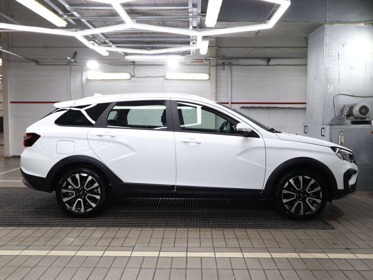 Lada (ВАЗ) Vesta 2023 года с пробегом. Фото: #14