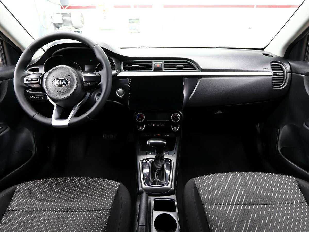 Kia Rio 2018 года с пробегом. Фото: #10
