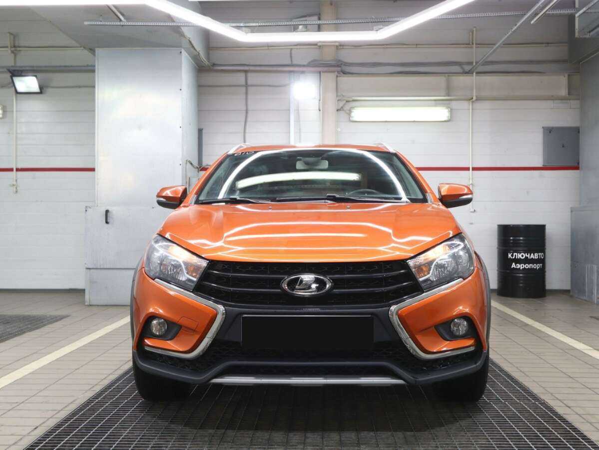 Lada (ВАЗ) Vesta 2021 года с пробегом. Фото: #1