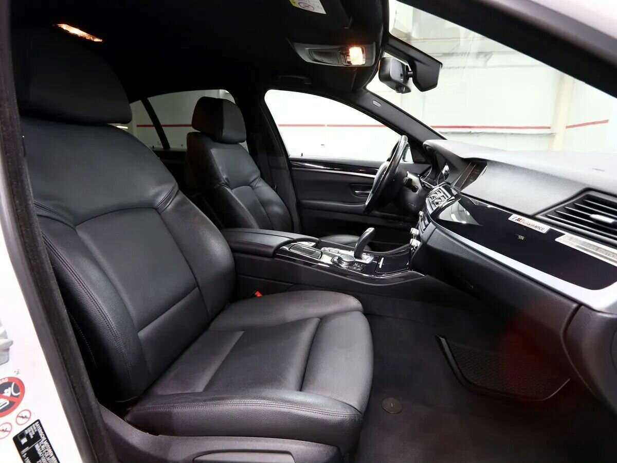 BMW 5 серии 2016 года с пробегом. Фото: #8