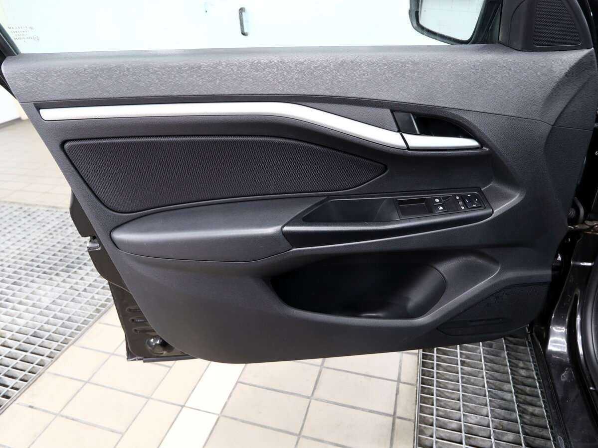 Lada (ВАЗ) Vesta 2015 года с пробегом. Фото: #7