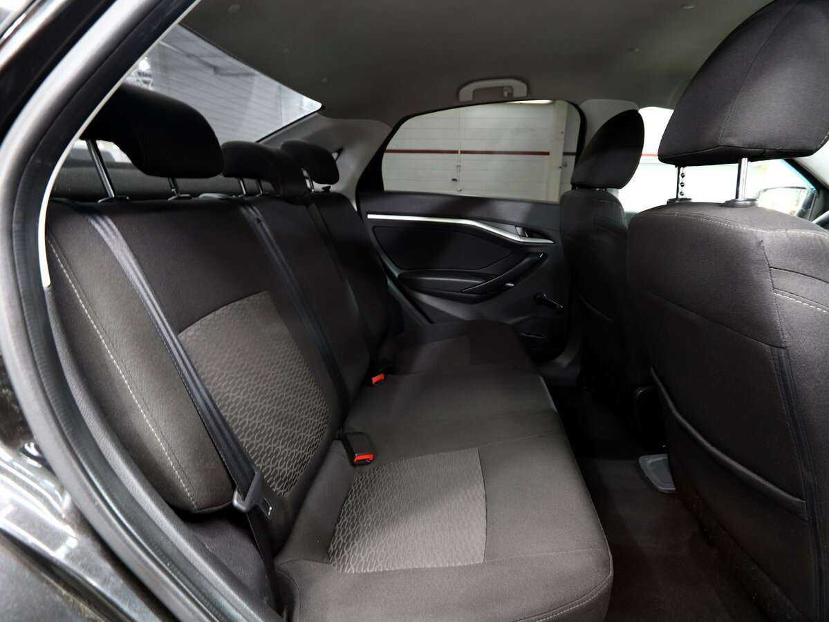 Lada (ВАЗ) Vesta 2015 года с пробегом. Фото: #13