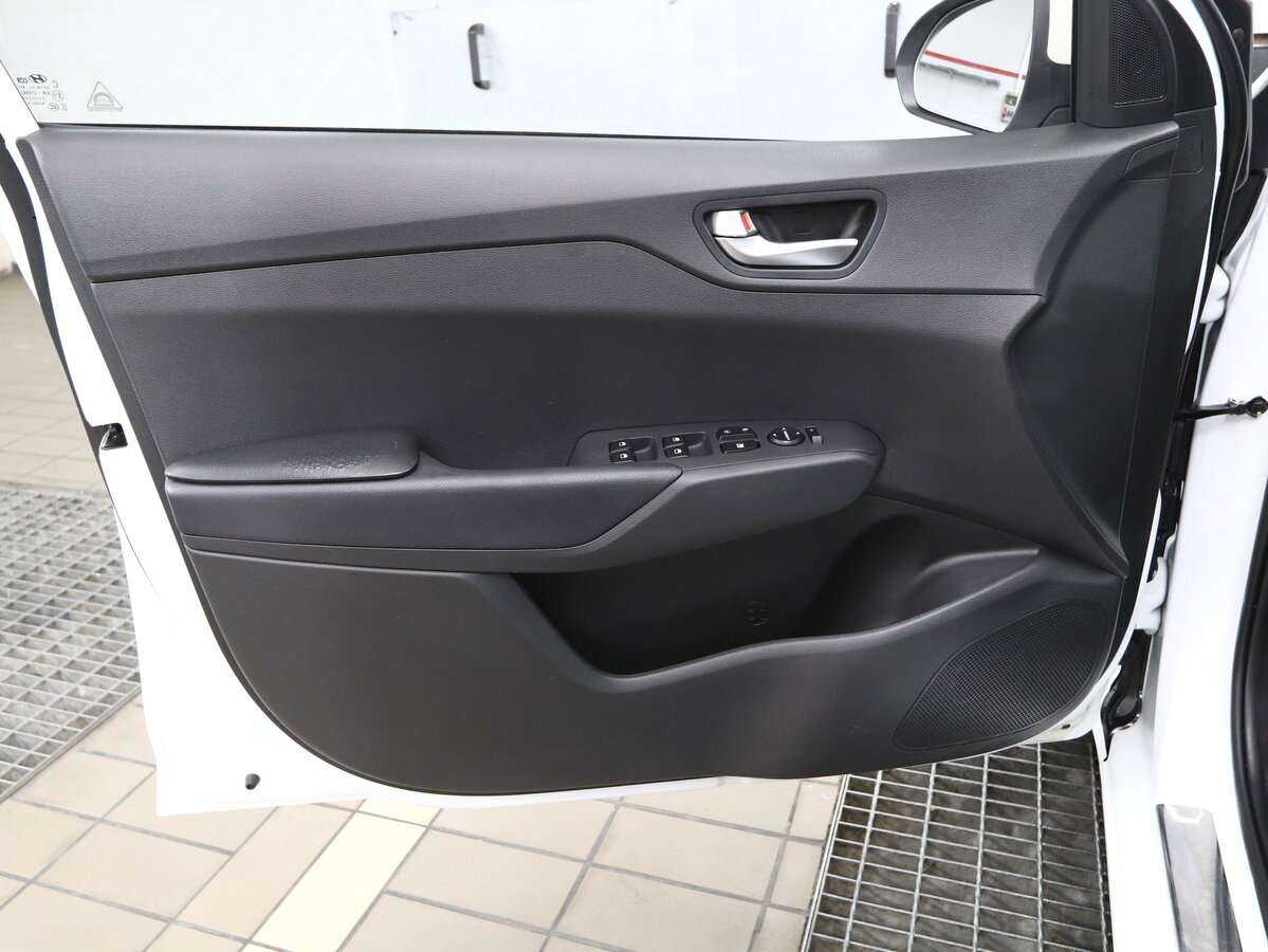 Hyundai Solaris 2021 года с пробегом. Фото: #5