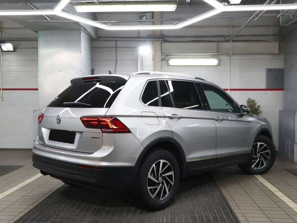Volkswagen Tiguan 2018 года с пробегом. Фото: #1