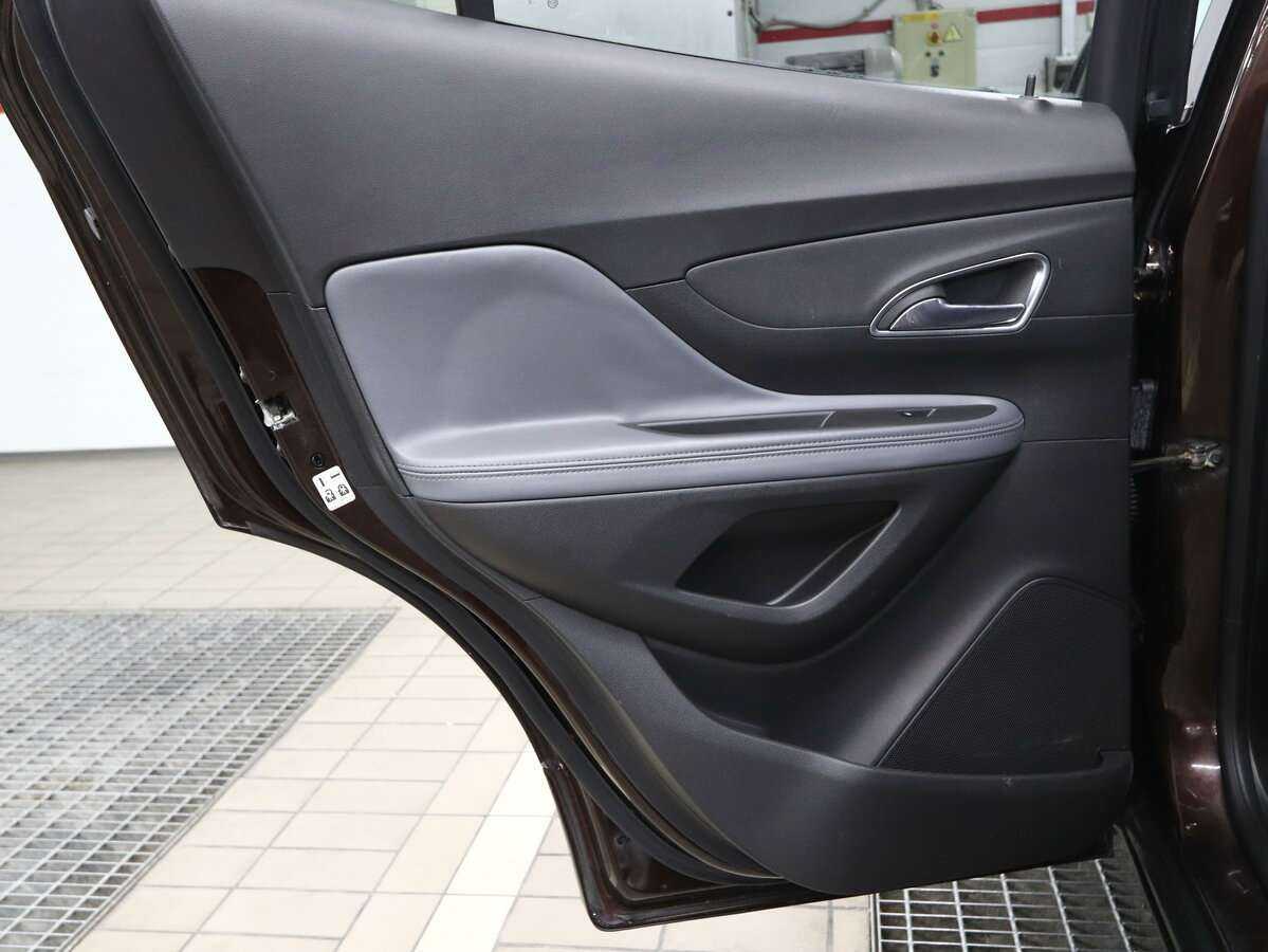 Opel Mokka 2013 года с пробегом. Фото: #8