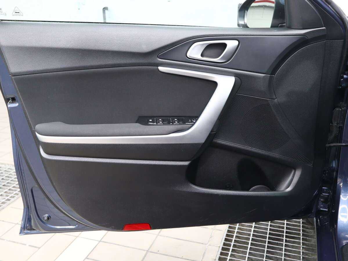 Kia Ceed 2018 года с пробегом. Фото: #5