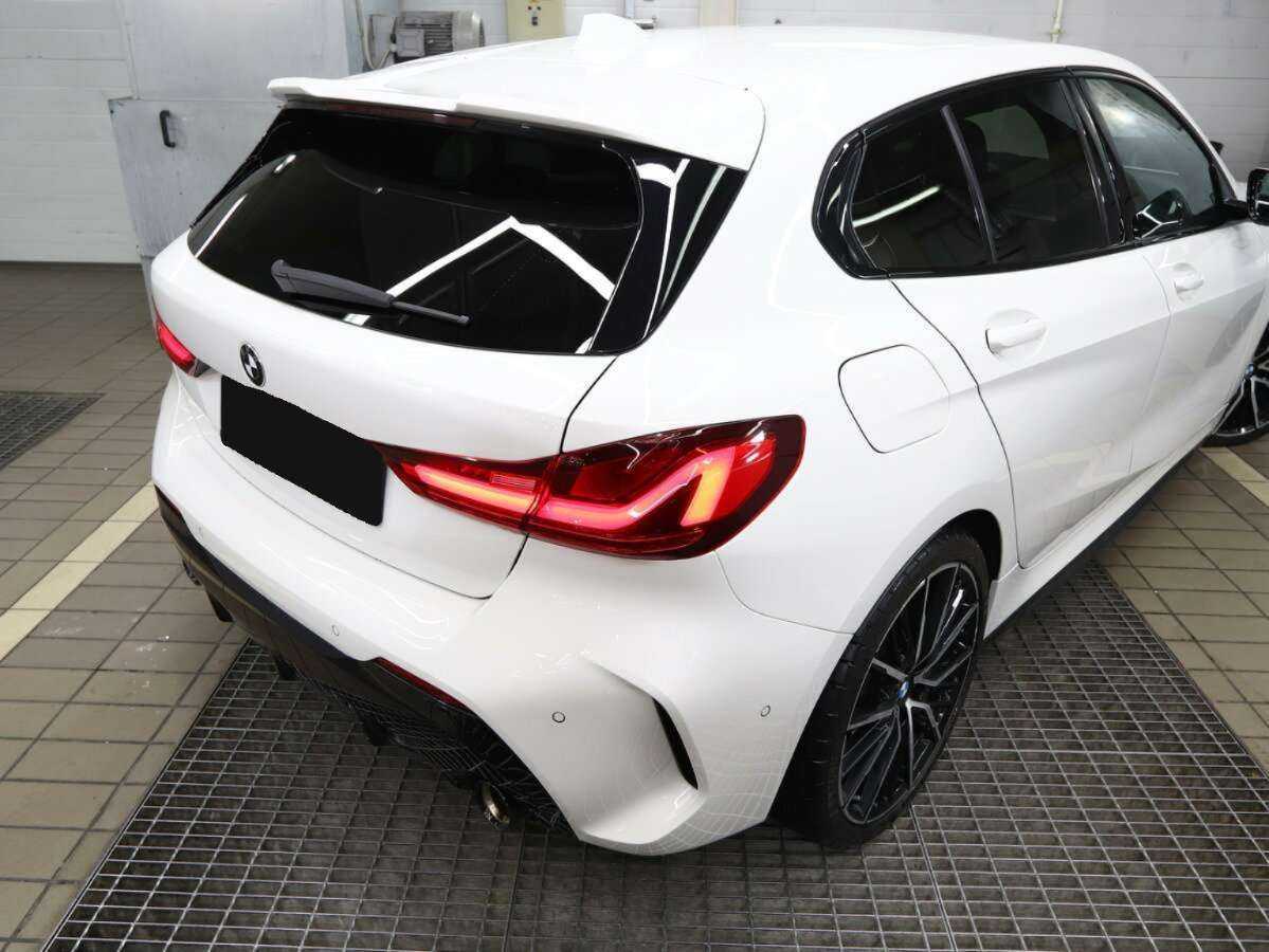 BMW 1 серии 2019 года с пробегом. Фото: #4