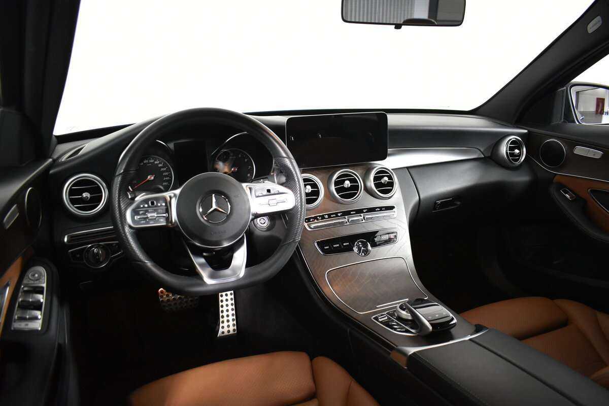 Mercedes-Benz C-Класс 2018 года с пробегом. Фото: #13