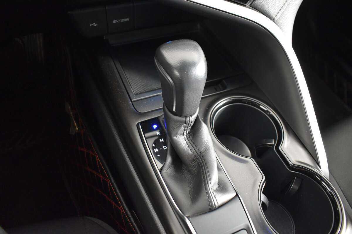 Toyota Camry 2021 года с пробегом. Фото: #14