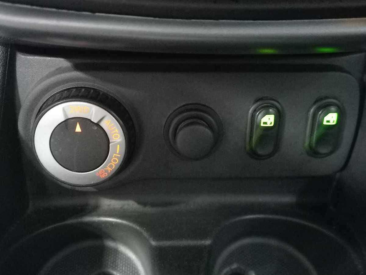 Renault Duster 2012 года с пробегом. Фото: #13