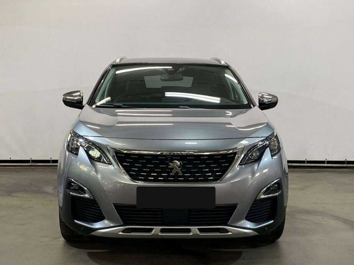 Peugeot 3008 2018 года с пробегом. Фото: #1