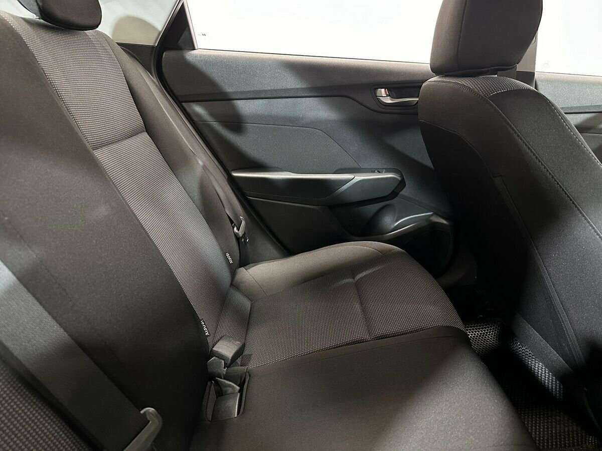 Hyundai Solaris 2019 года с пробегом. Фото: #9