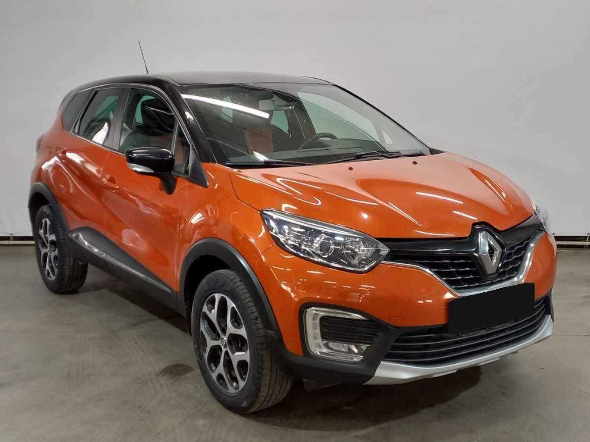 Renault Kaptur 2016 года с пробегом. Фото: #2