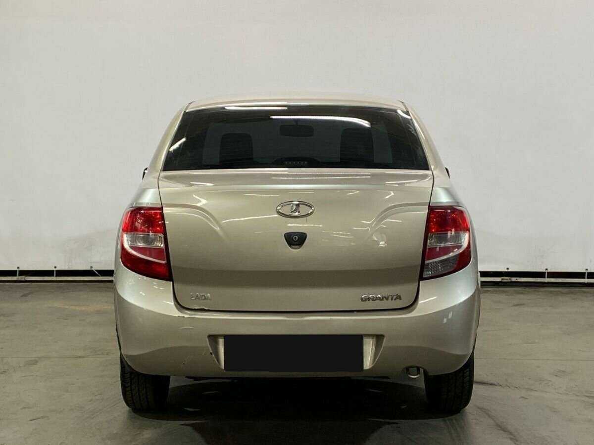 Б/У Лада (ВАЗ) Гранта 2012 года. Фото: #5