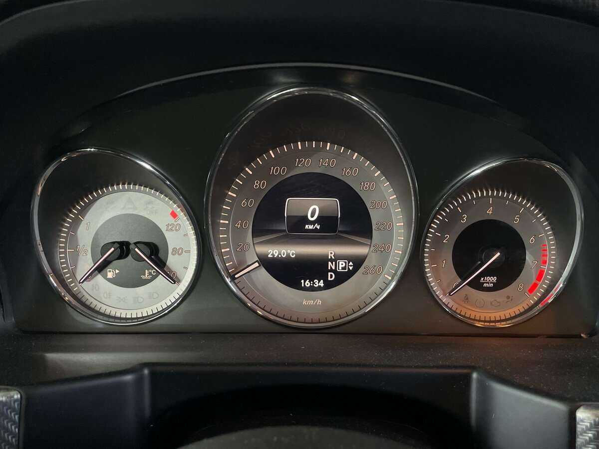 Mercedes-Benz GLK-Класс 2012 года с пробегом. Фото: #12